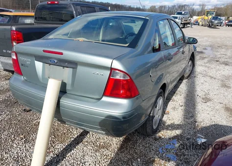 2006 Ford Focus Zx4 from USA, damaged, VIN 1FAFP34N66W120121